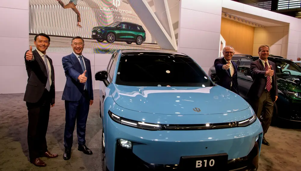 Leapmotor B10 SUV Salón París 2024 02 Leapmotor B10 SUV Salón París 2024 02