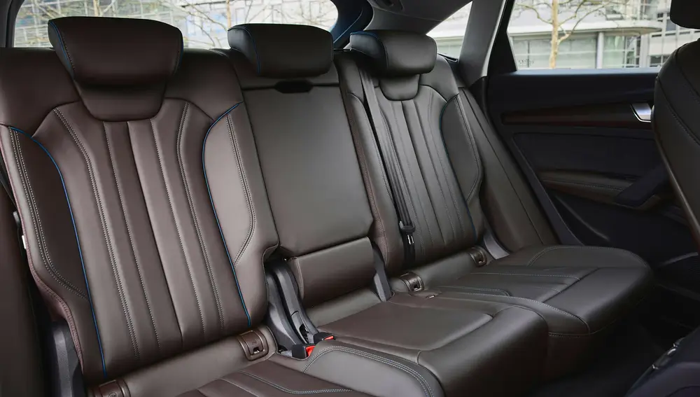 Audi Q5 45 TFSI Audi Q5 45 TFSI