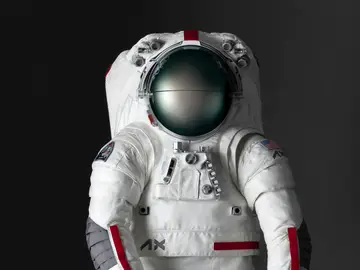 Traje de astronauta diseñado por Prada Traje de astronauta diseñado por Prada