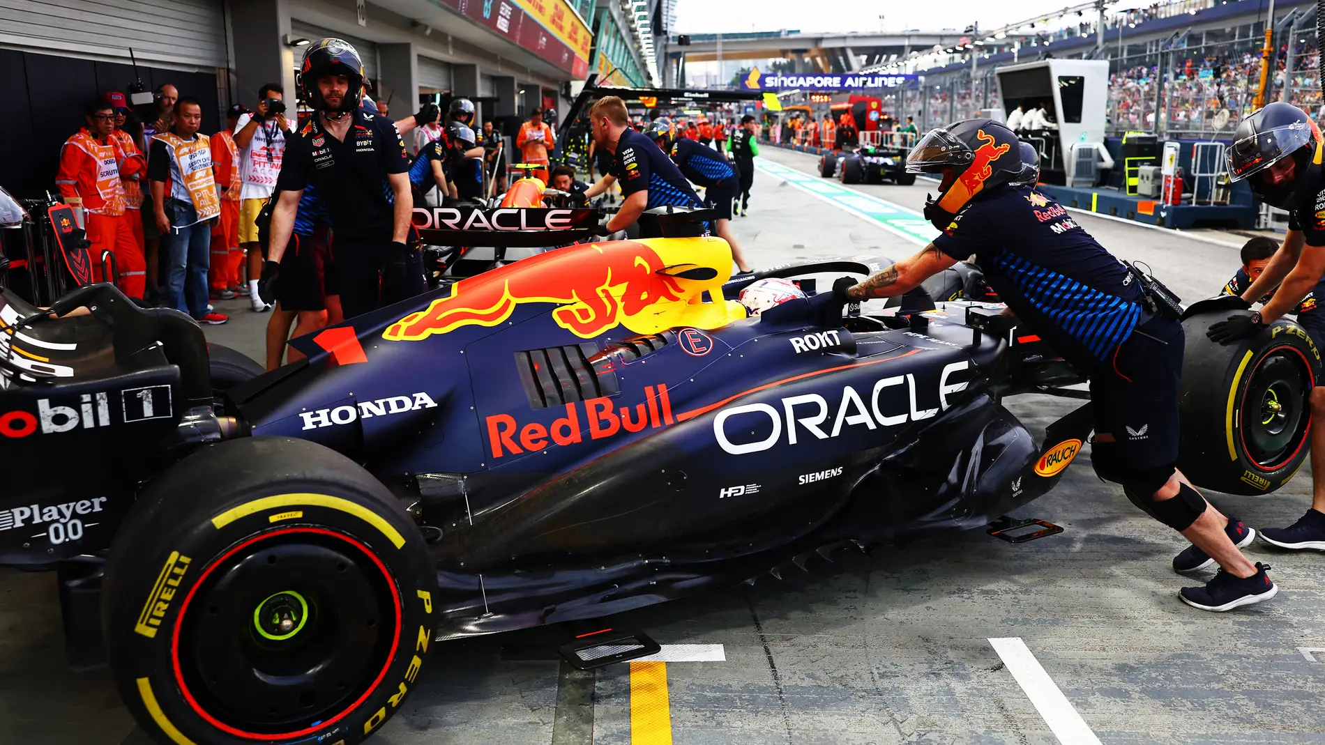 Red Bull está detrás de la 'triquiñuela' móvil descubierta por la FIA Red Bull está detrás de la 'triquiñuela' móvil descubierta por la FIA