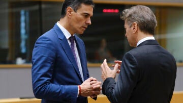 El presidente del gobierno de España Pedro Sánchez, durante la sesión de trabajo de la cumbre del Consejo Europeo en Bruselas, este jueves. 