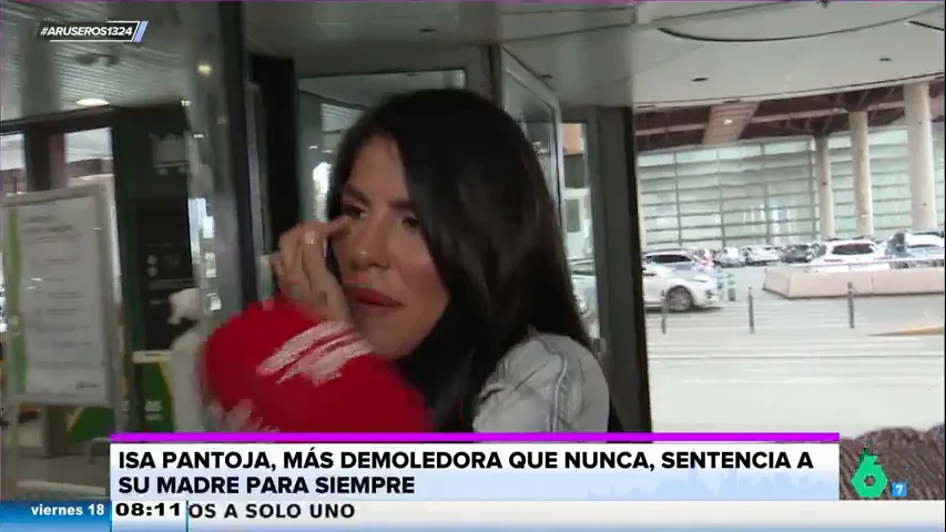 Isa Pantoja, contra Isabel Pantoja: "Mi madre me adoptó y es como quien abandona a un perro"