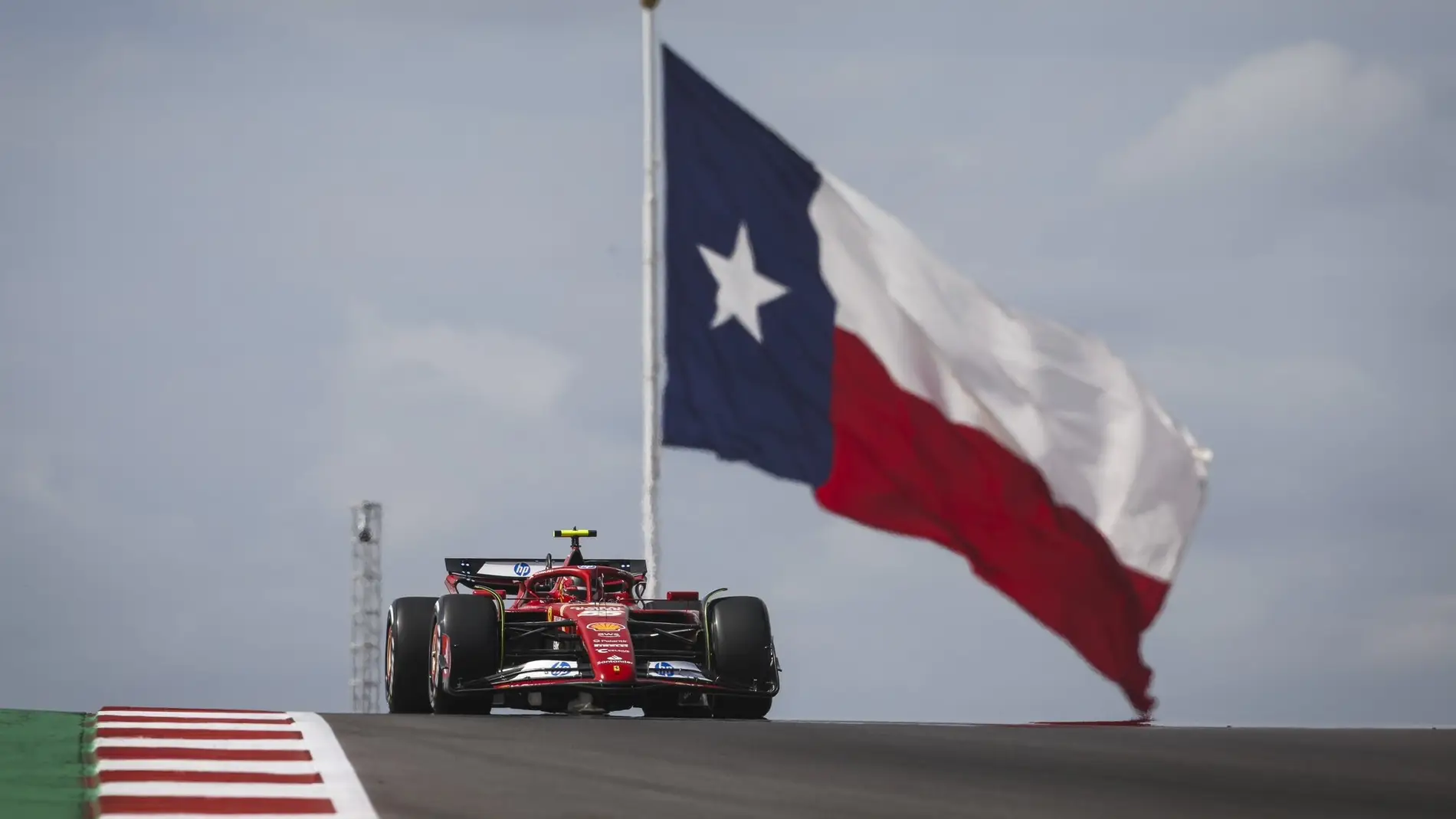 Sainz fue el más rápido con el compuesto duro y el blando Sainz fue el más rápido con el compuesto duro y el blando