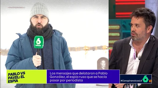 0:33-0:36 "Hay muchísimos indicios de que es un espía" 0:33-0:36 "Hay muchísimos indicios de que es un espía"