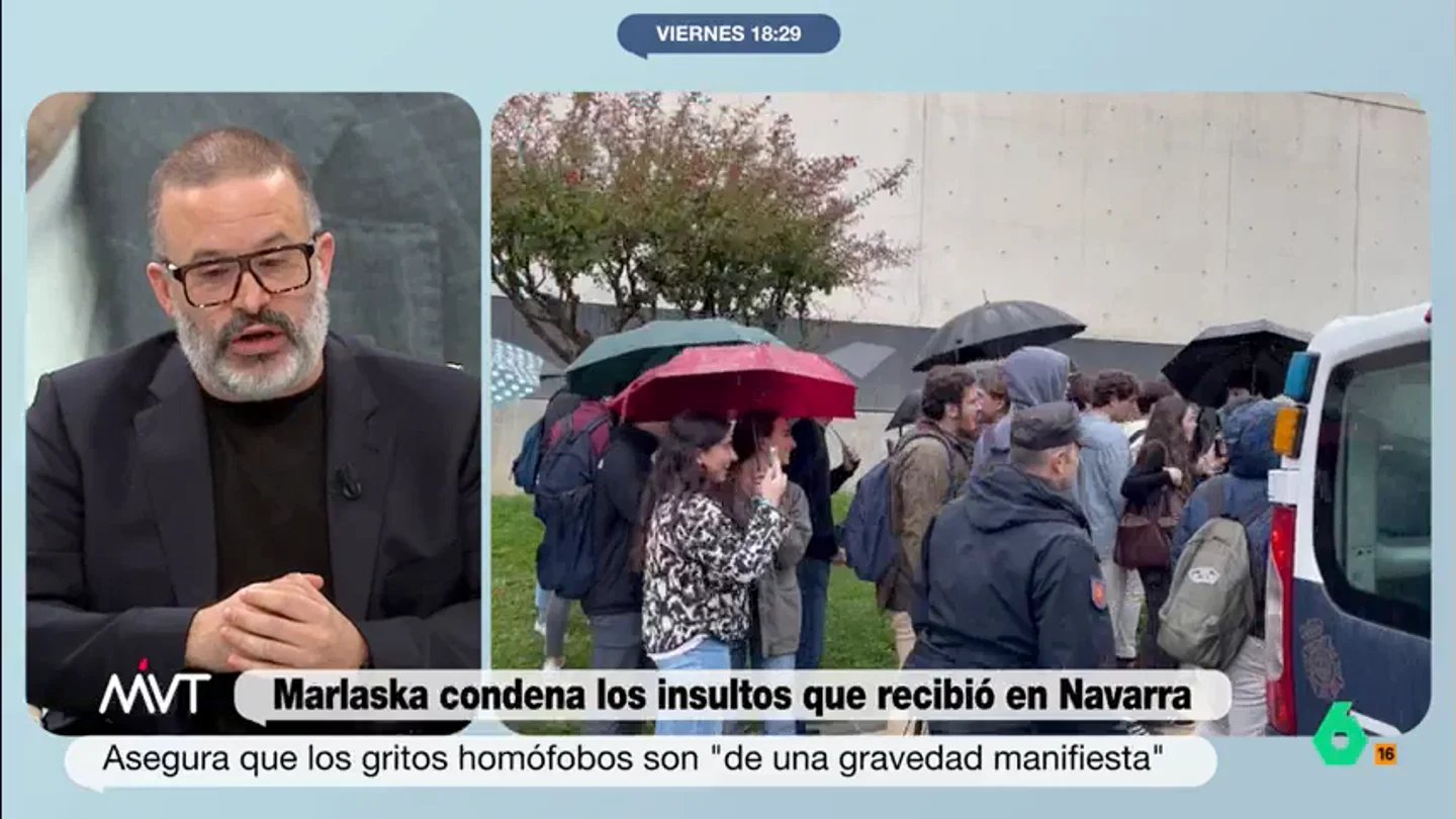 Edu Galán, tras los insultos a Marlaska en la Universidad de Navarra: "El ideario de Cristo se lo pasan por el forro" El escritor expone que "cierta ultraderecha" no lleva bien que un ministro sea homosexual. "El prototipo que está muy cercano a esos jóvenes o del ideario que tienen ahí es Mayor Oreja", añade.