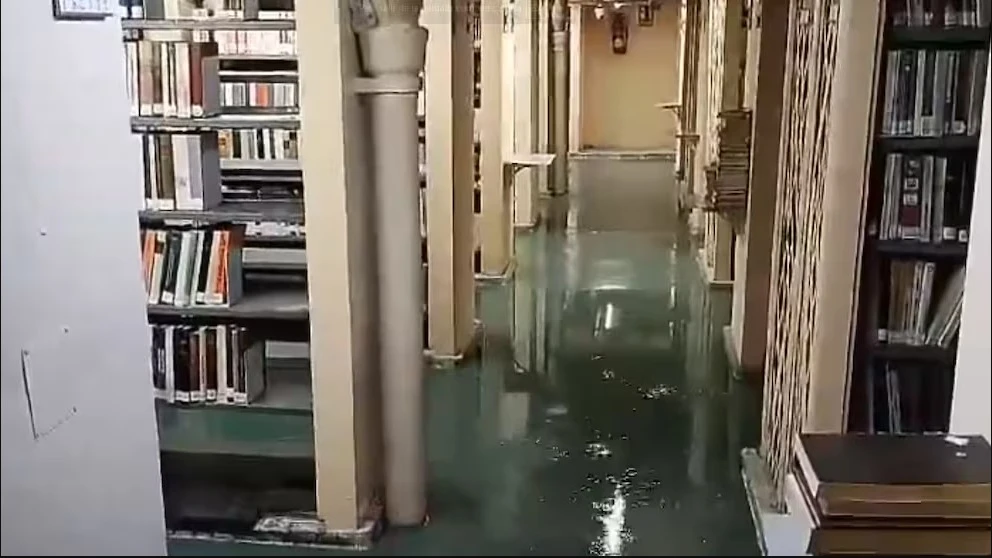 Biblioteca Nacional inundada 