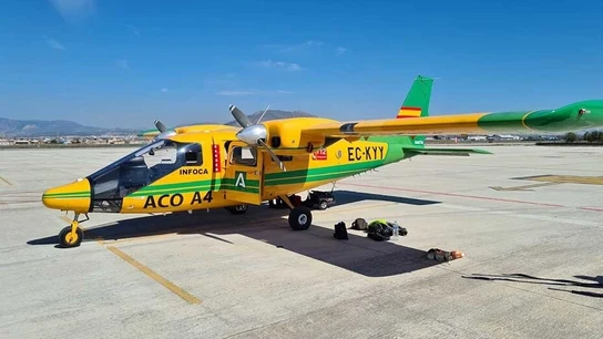 Infoca ha activado la salida del avión de coordinación (ACO-4) para colaborar en las tareas de búsqueda. Infoca ha activado la salida del avión de coordinación (ACO-4) para colaborar en las tareas de búsqueda.