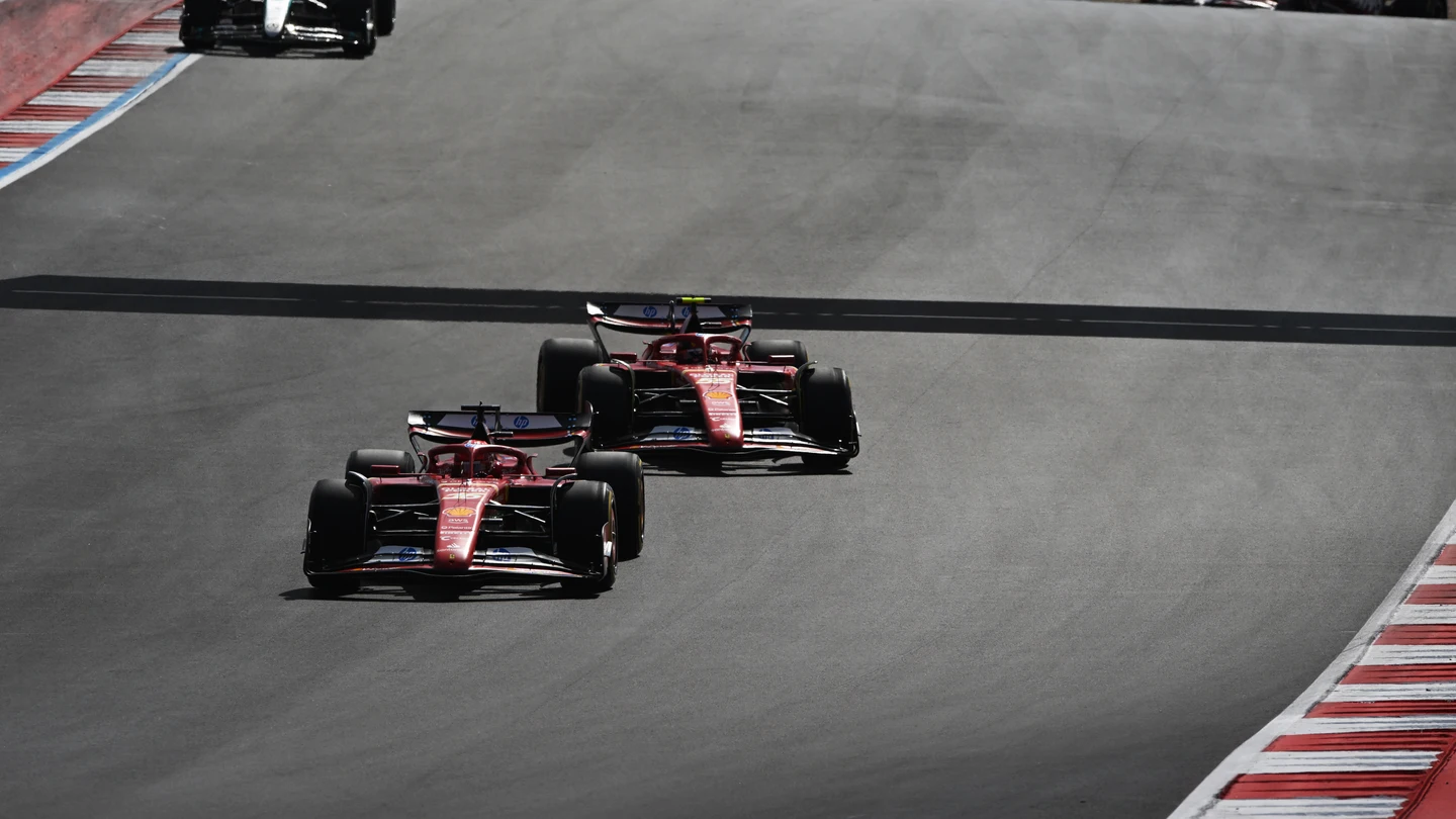 Carlos Sainz y Charles Leclerc Carlos Sainz y Charles Leclerc