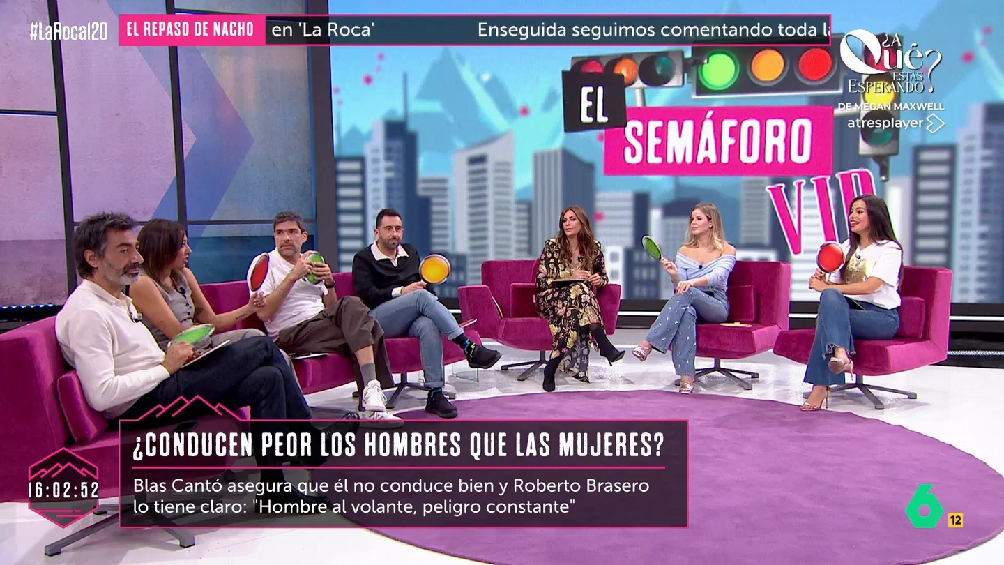 ¿Conducen los hombres peor que las mujeres? El debate que levanta ampollas en La Roca ¿Conducen los hombres peor que las mujeres? El debate que levanta ampollas en La Roca