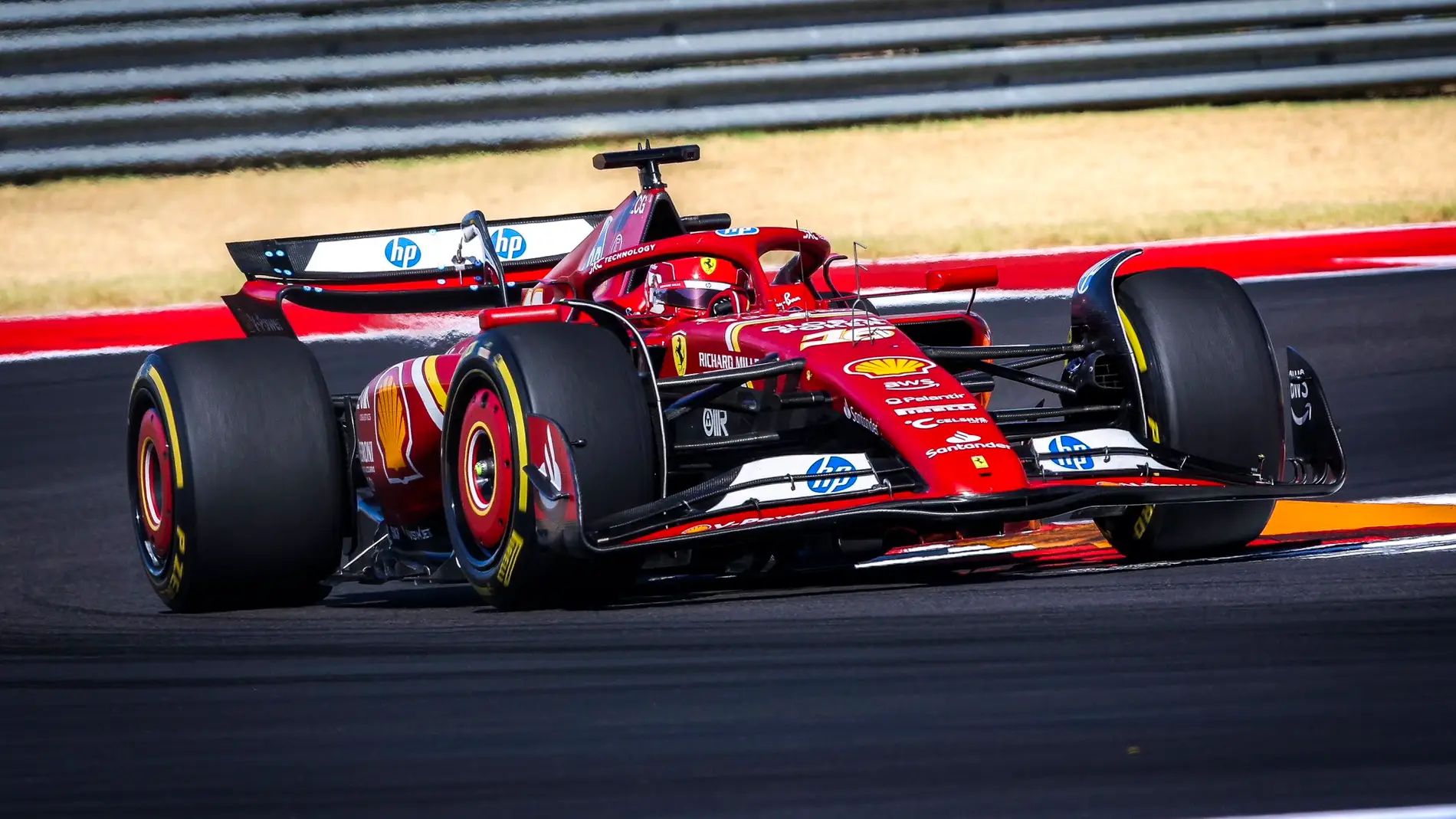 Charles Leclerc y Carlos Sainz protagonizan una brillante reacción de Ferrari en Estados Unidos Charles Leclerc y Carlos Sainz protagonizan una brillante reacción de Ferrari en Estados Unidos