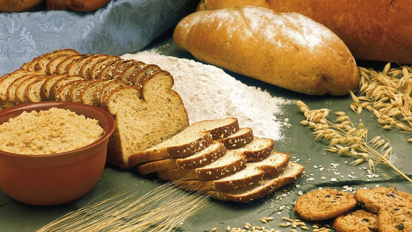 Pan y otros productos de origen cereal o con gluten