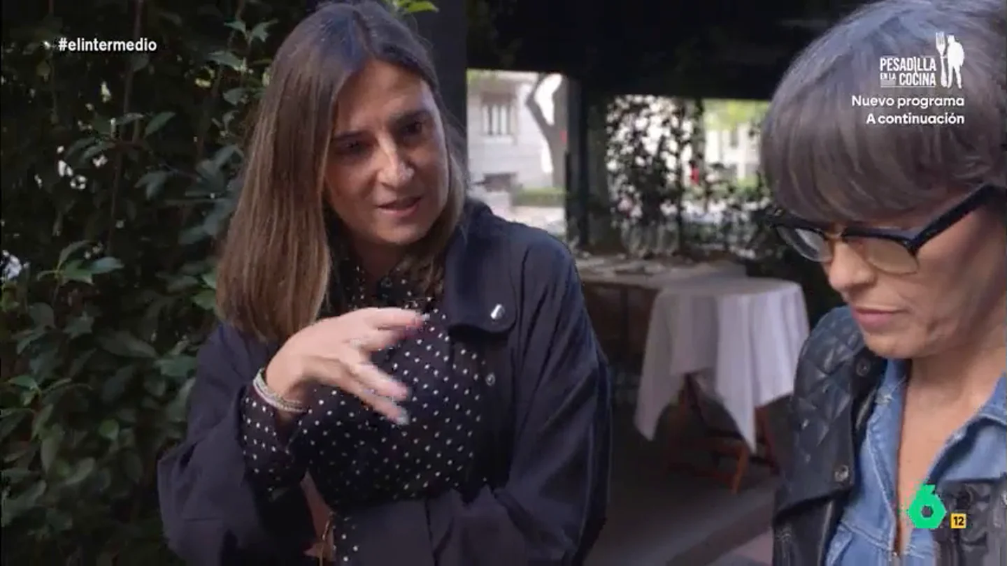 Así define la escritora Raquel Peláez a los pijos: "Alguien que intenta parecer de una clase alta, lo sea o no" Peláez es la autora de 'Quiero y no puedo. Una historia de los pijos de España'. La escritora explica que vivimos en una sociedad de apariencias y, debido a ello, "quien consigue representar bien eso ya tiene mucho ganado".
