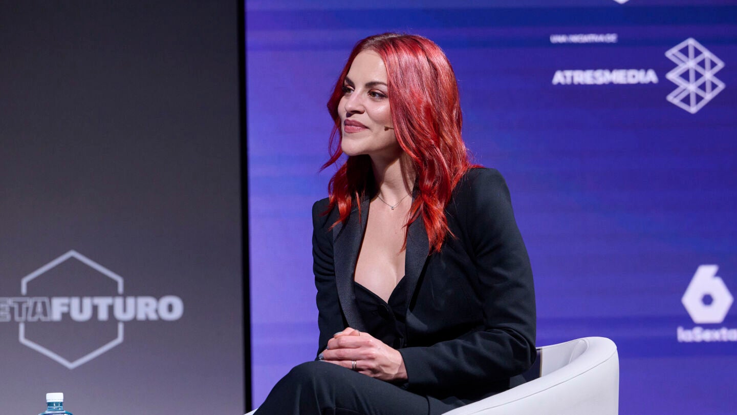 La astronauta Sara Garc&iacute;a habla de c&oacute;mo es la vida en el espacio