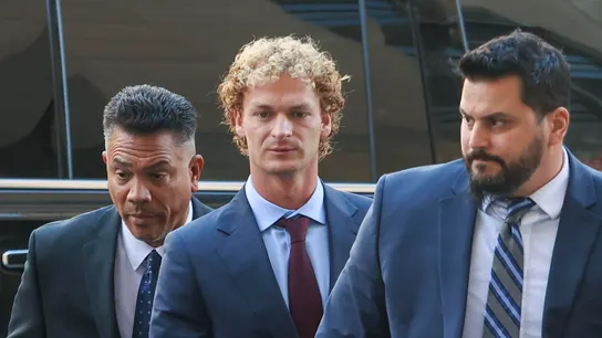 El exmarine estadounidense Daniel Penny llega al tribunal penal de Manhattan. El exmarine estadounidense Daniel Penny llega al tribunal penal de Manhattan.