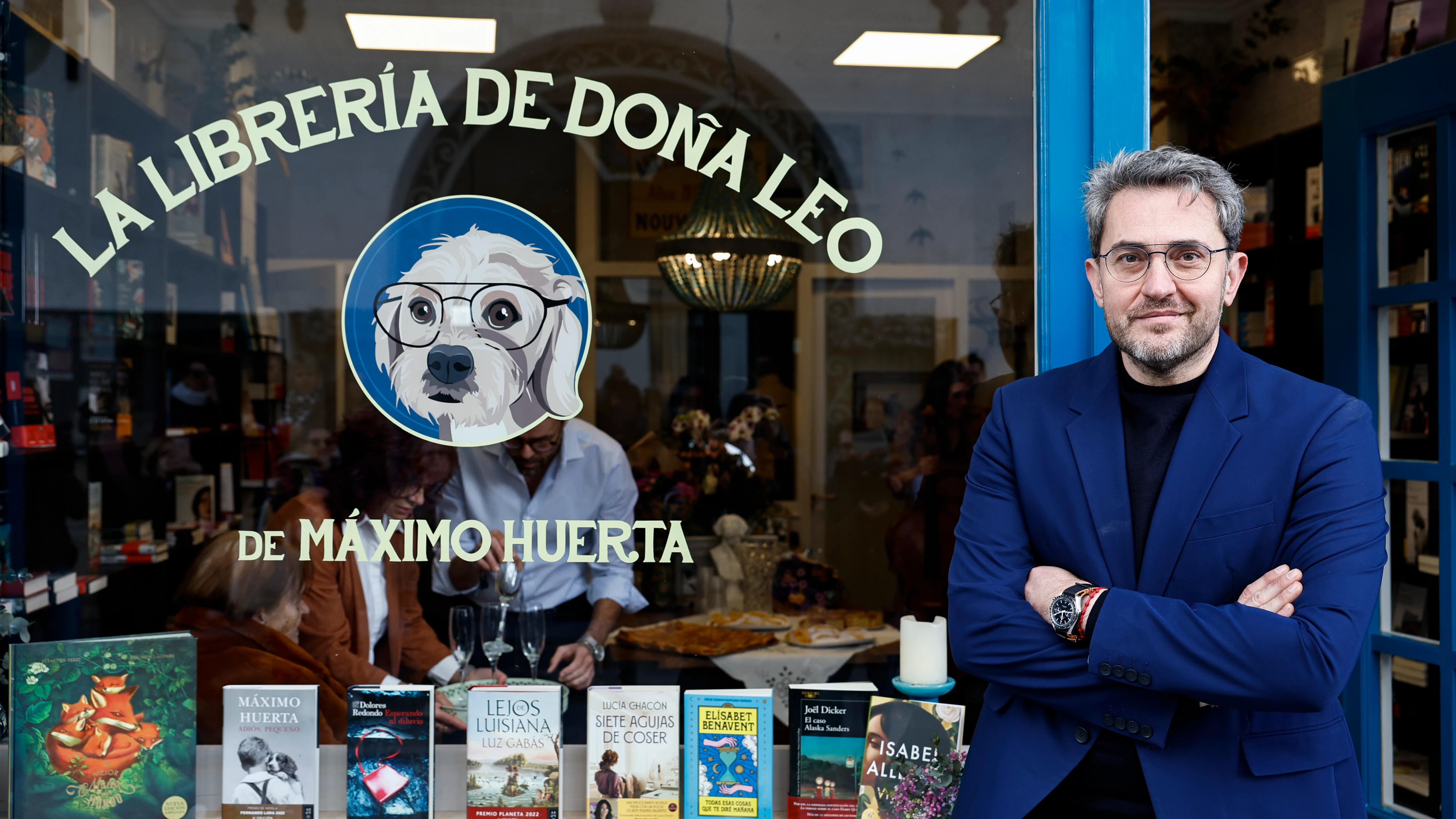 Máximo Huerta escribe y dibuja la historia de su propia librería (que es la historia de su vida)