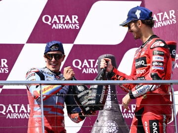 Marc M&aacute;rquez y Pecco Bagnaia