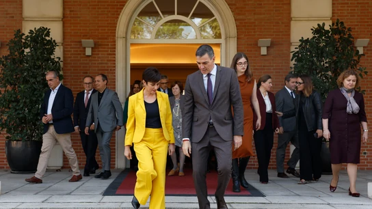 El presidente del Gobierno, Pedro Sánchez, y la ministra de Vivienda, Isabel Rodríguez, mantienen un encuentro con organizaciones sociales y representantes del sector de la vivienda El presidente del Gobierno, Pedro Sánchez, y la ministra de Vivienda, Isabel Rodríguez, mantienen un encuentro con organizaciones sociales y representantes del sector de la vivienda