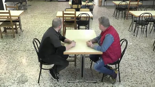 La primera impresión de Chicote al entrar a 'Brasas y más': "Es el sitio más feo que conozco" La primera impresión de Chicote al entrar a 'Brasas y más': "Es el sitio más feo que conozco"