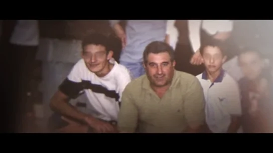 Rodrigo, el único superviviente del triple asesinato a la familia Barrio: "Parece que han intentado borrar de cuajo a la familia" Rodrigo, el único superviviente del triple asesinato a la familia Barrio: "Parece que han intentado borrar de cuajo a la familia"