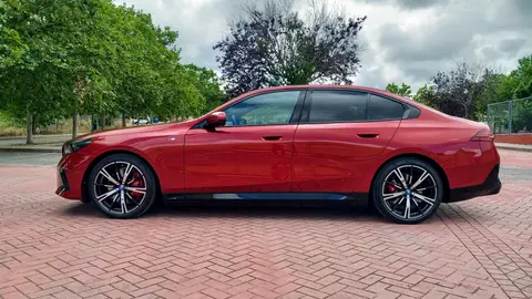 BMW i5 eDrive40 BMW i5 eDrive40