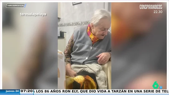 Una anciana estalla contra Alexa porque no le pone la música que quiere: "No me haces ni p*** caso, apaga" Una anciana estalla contra Alexa porque no le pone la música que quiere: "No me haces ni p*** caso, apaga"