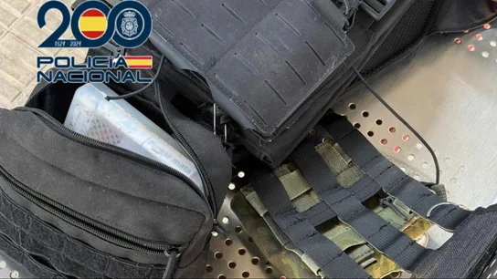 Imagen del falso chaleco bomba en Valencia Imagen del falso chaleco bomba en Valencia