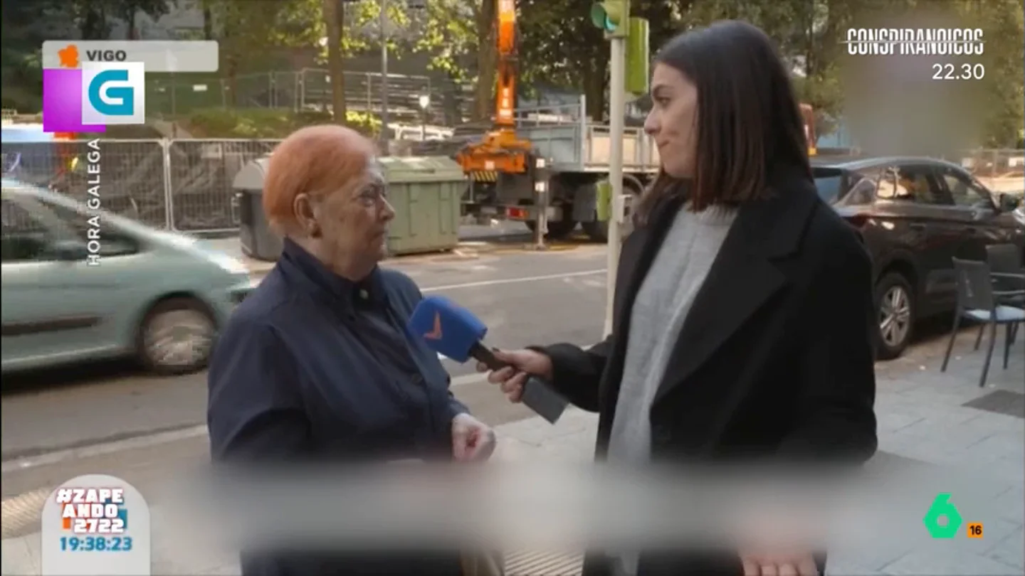 "Tenemos más horas para echar un 'canivete'": la respuesta de una señora gallega sobre el cambio de hora Una reportera no puede evitar la risa ante la 'pícara' respuesta de una mujer cuando le pregunta sobre el cambio de hora de este fin de semana.