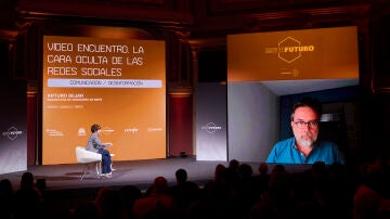 Arturo Béjar, exdirector de ingeniería en Meta