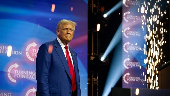 Trump niega querer generales como los de Hitler Trump niega querer generales como los de Hitler