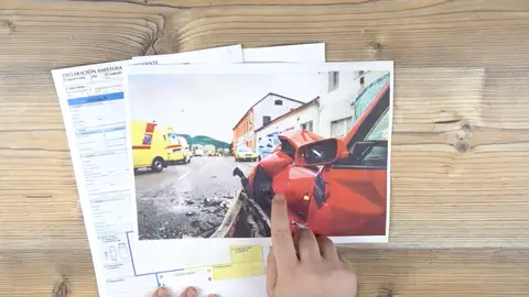 Documentos de un accidente de tráfico Documentos de un accidente de tráfico