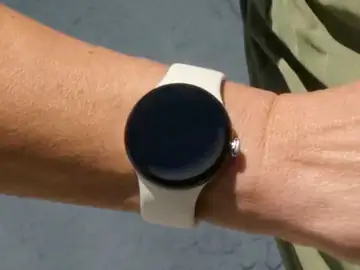 Envía reacciones por correo electrónico con emojis en tu reloj Envía reacciones por correo electrónico con emojis en tu reloj