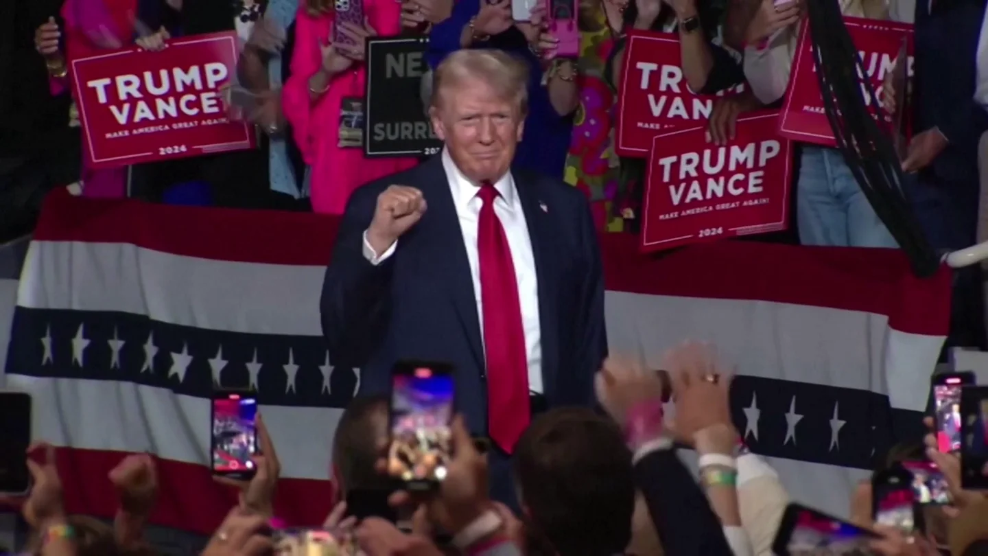 Trump contraataca: tras la posverdad, la posdemocracia Trump contraataca: tras la posverdad, la posdemocracia