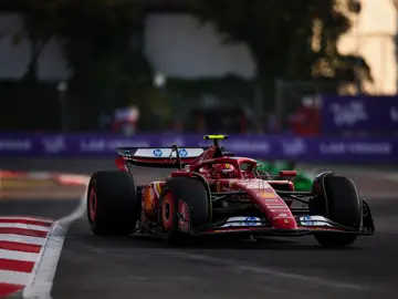 Carlos Sainz saca el martillo y logran una espectacular Pole en México Carlos Sainz saca el martillo y logran una espectacular Pole en México
