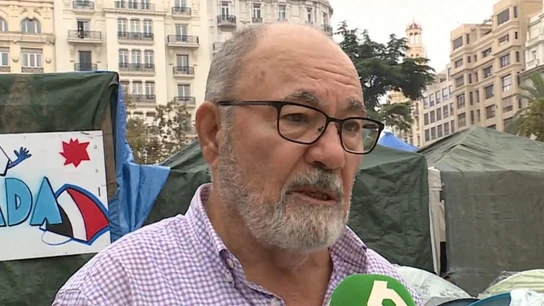 Antonio, pensionista de 76 años Antonio, pensionista de 76 años