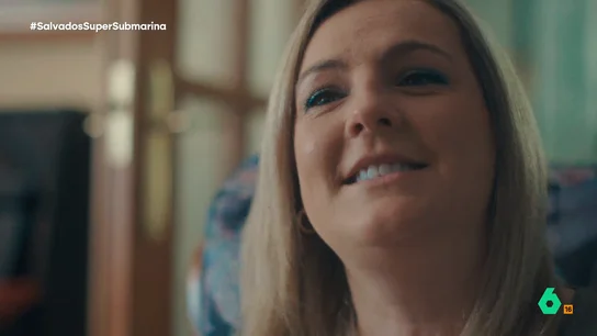 La hermana del cantante de Supersubmarina La hermana del cantante de Supersubmarina