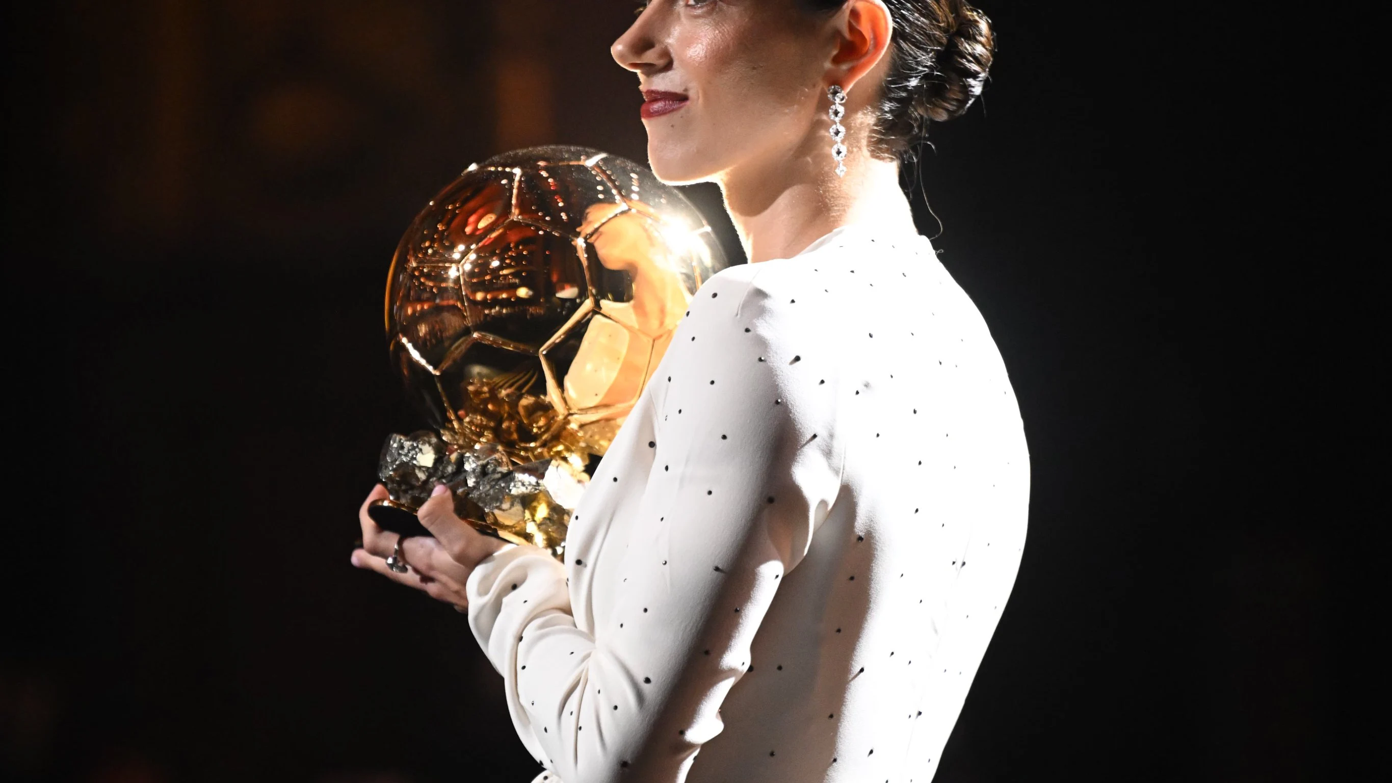 Aitana Bonmatí gana su segundo Balón de Oro