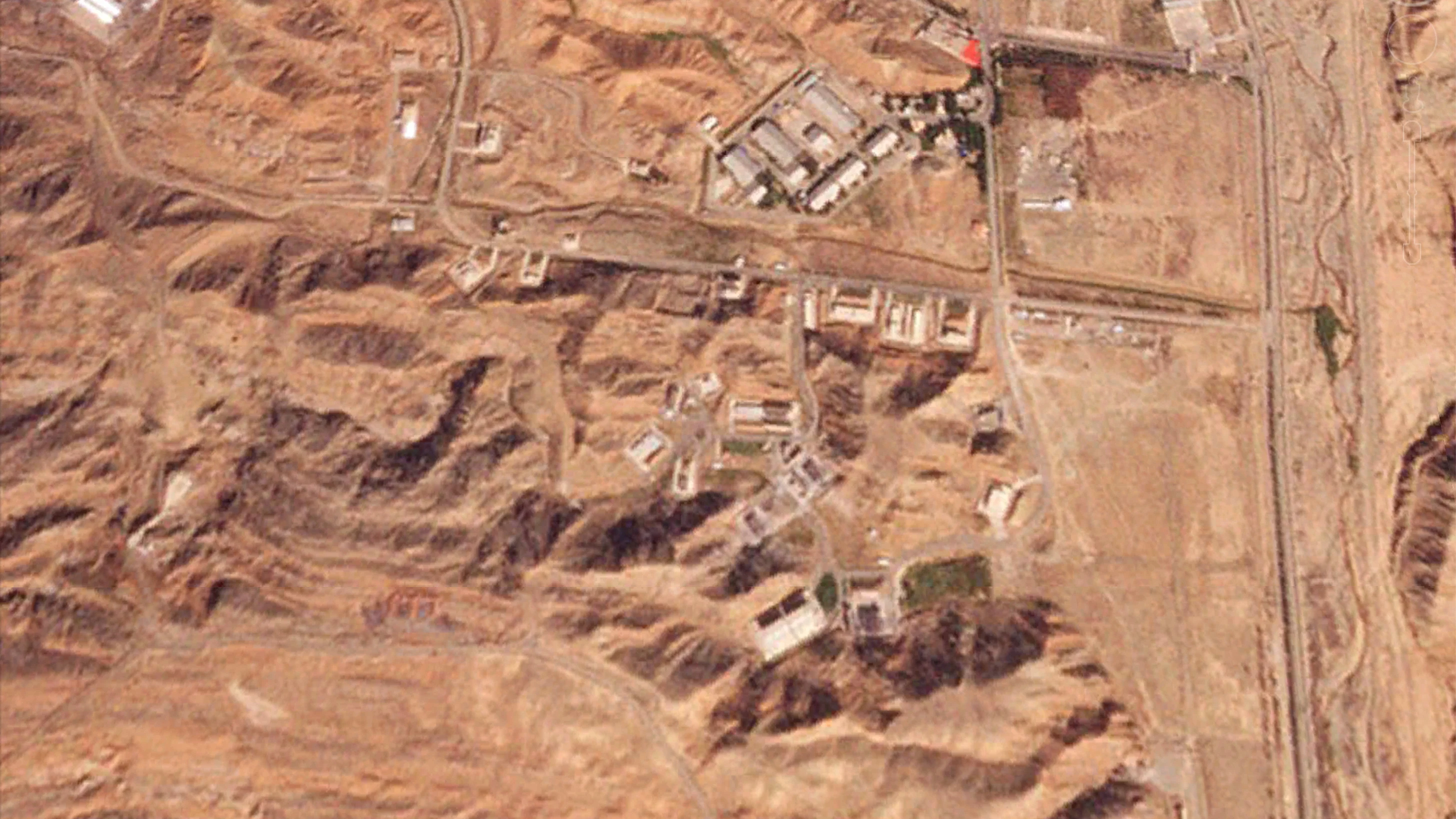 Una imagen satelital muestra la instalación de fundición de motores de cohetes Parchin, complejo militar iraní