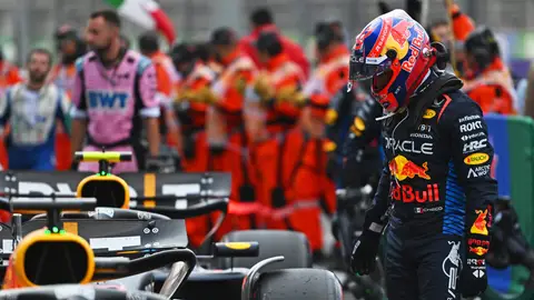 Checo Pérez vuelve a estar en la cuerda floja dentro de Red Bull Checo Pérez vuelve a estar en la cuerda floja dentro de Red Bull