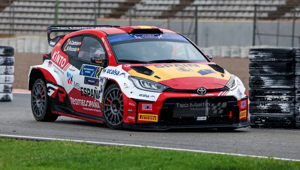 Cahón, Cohete, Sergi Pérez y Toño Sainz sumaron hasta 8 medallas en rallies Cahón, Cohete, Sergi Pérez y Toño Sainz sumaron hasta 8 medallas en rallies