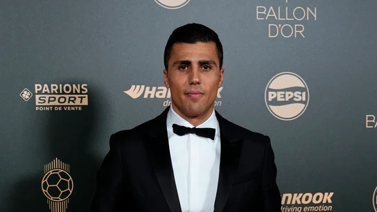 Rodri Hernández, ganador del Balón de Oro Rodri Hernández, ganador del Balón de Oro