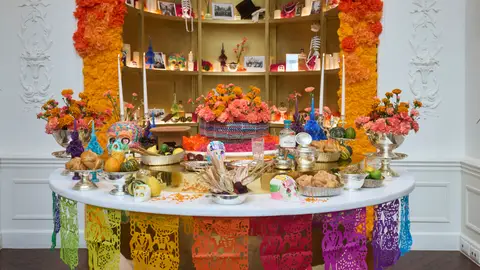 Altar de Muertos del Hotel Mandarin Oriental Ritz de Madrid Altar de Muertos del Hotel Mandarin Oriental Ritz de Madrid
