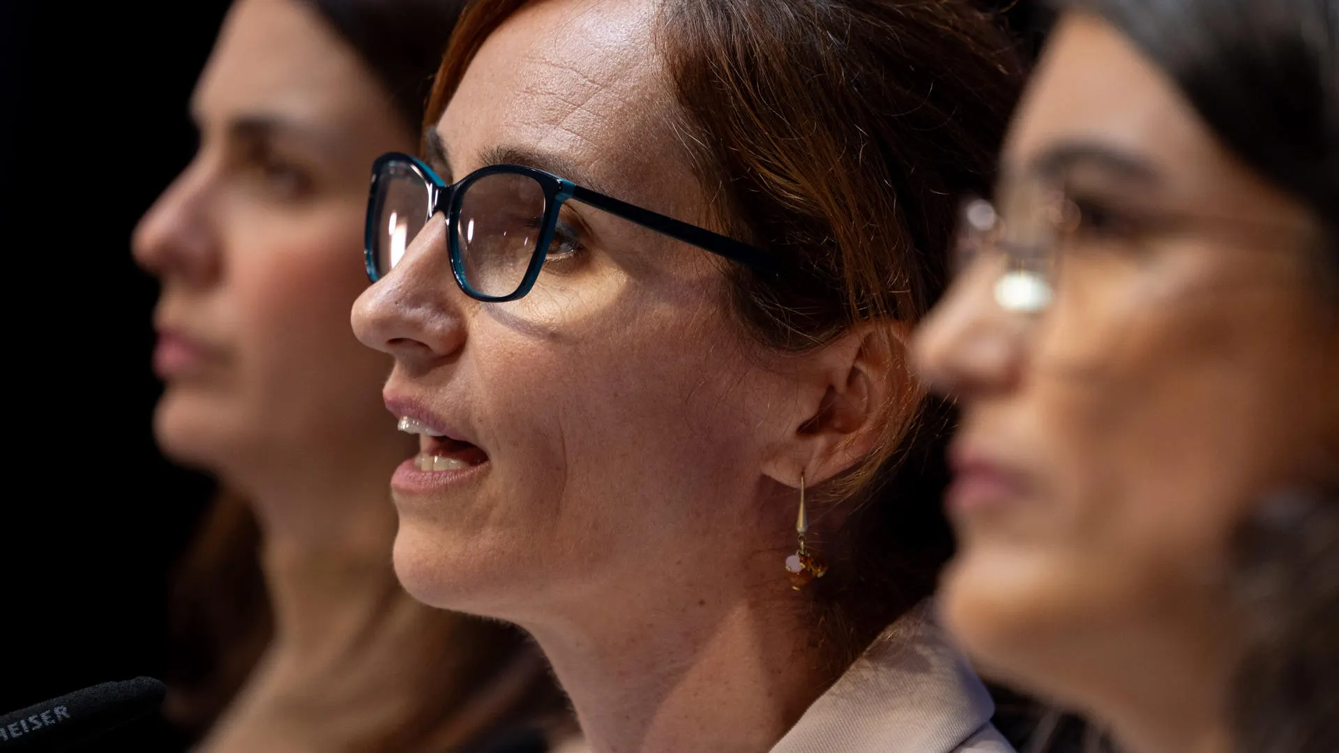 Las coportavoces de Más Madrid Mónica García, Manuela Bergerot y Rita Maestre, durante la rueda de prensa ofrecida este lunes en Madrid.