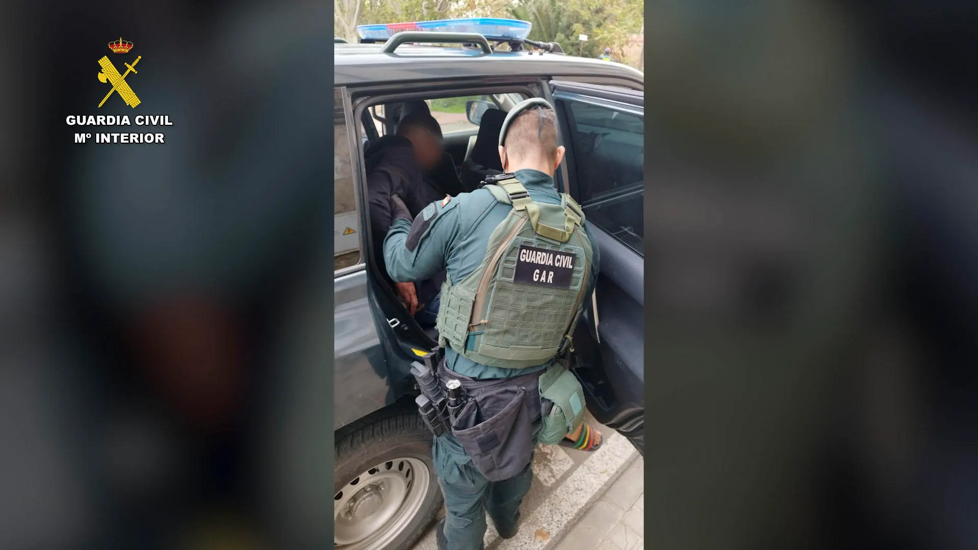 Guardia Civil durante la detención 