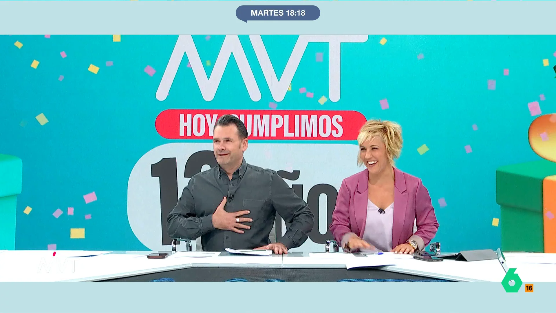 Iñaki López y Cristina Pardo celebran que tal día como hoy, hace 12 años, arrancaba el primer Más Vale Tarde con Mamen Mendizábal y agradecen la confianza de los espectadores en este tiempo: "No sabíamos que teníamos tanta familia".