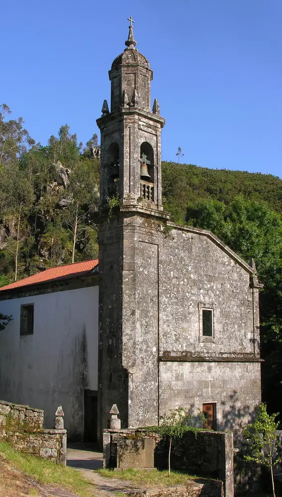 Templo de San Justo de Toxosoutos Templo de San Justo de Toxosoutos