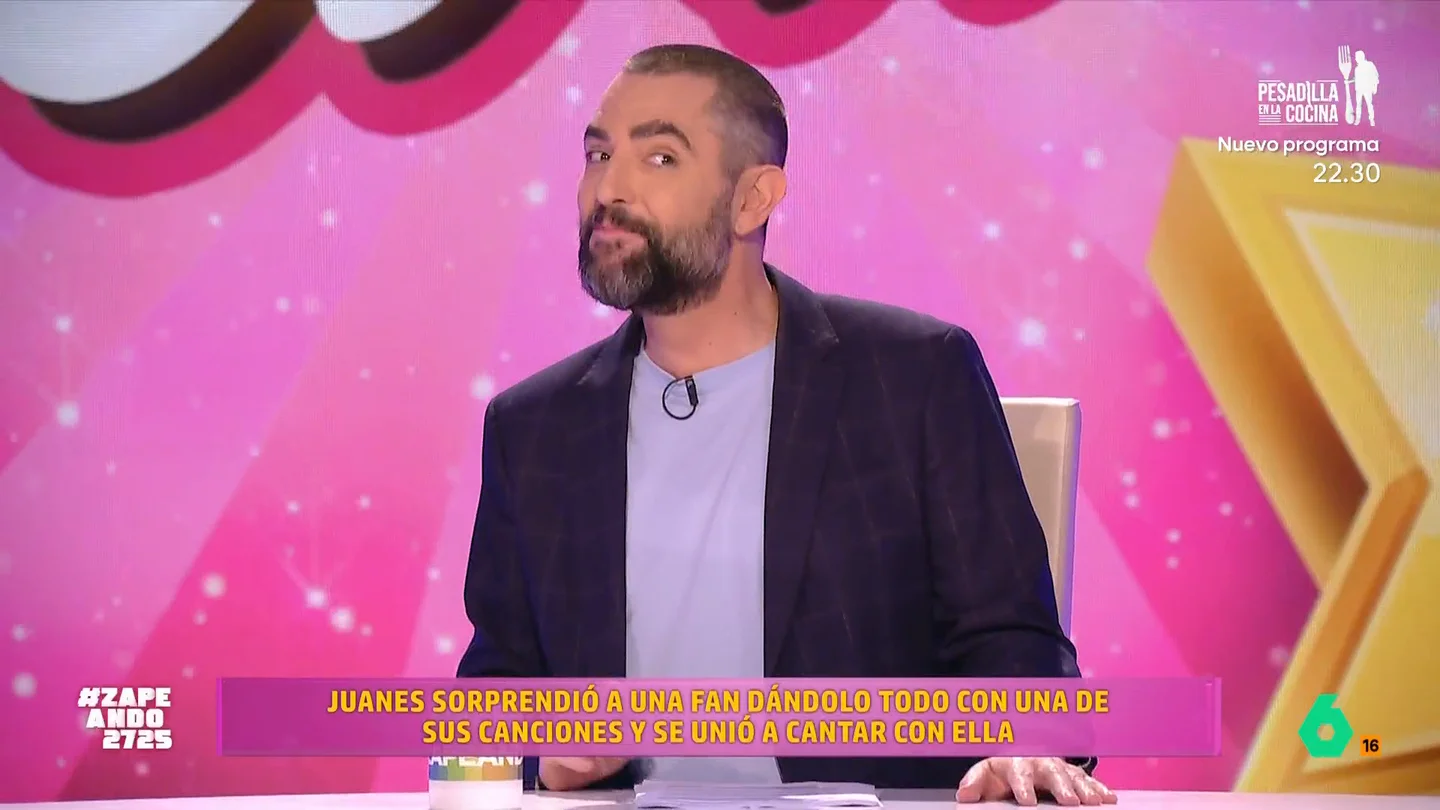 Dani Mateo e Iñaki Urrutia confiesan que, en una ocasión, los confundieron con la tuna: "Nos dejaron cantando 'Clavelitos'" Dani Mateo e Iñaki Urrutia confiesan que, en una ocasión, los confundieron con la tuna: "Nos dejaron cantando 'Clavelitos'"