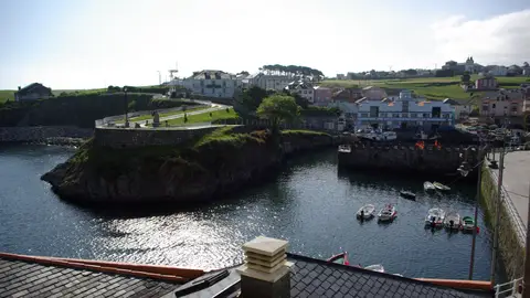 Puerto de Vega, en Asturias Puerto de Vega, en Asturias