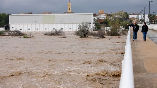 La DANA se mantiene activa en Valencia y se traslada a Castellón y Valencia Río Magre a su paso por Alfarp (Valencia)