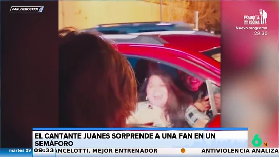 Así sorprendió Juanes a una fan que iba cantando una canción suya en el coche tras salir de su concierto: "¡No me lo creo!" Así sorprendió Juanes a una fan que iba cantando una canción suya en el coche tras salir de su concierto: "¡No me lo creo!"