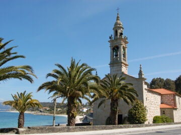 Iglesia de San Vicente de Noal, Porto do Son